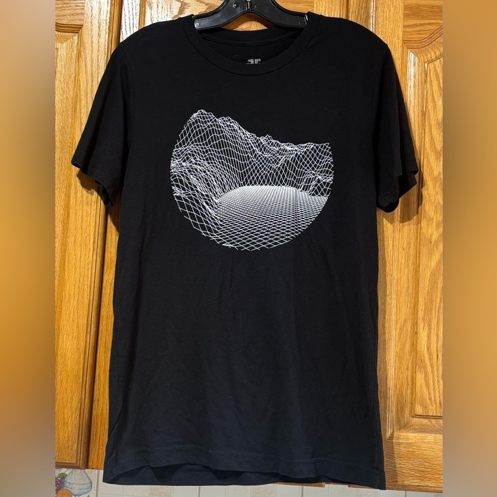 Imagine Dragons 2017 The Evolve World Tour Concert Band T-Shirt Medium